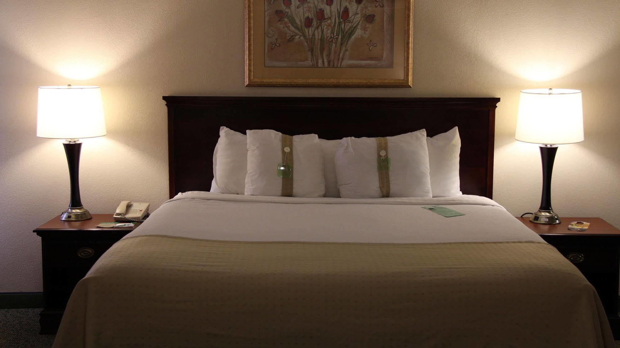 Holiday Inn Huntsville - Research Park By Ihg Extérieur photo